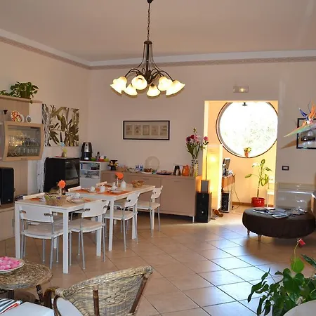 Adriana Bed & Breakfast 3*
