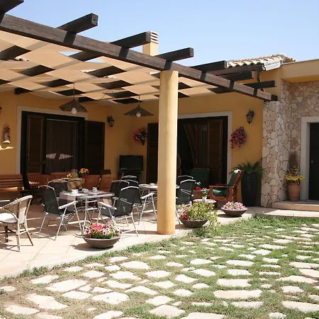 Adriana Bed & Breakfast 3*